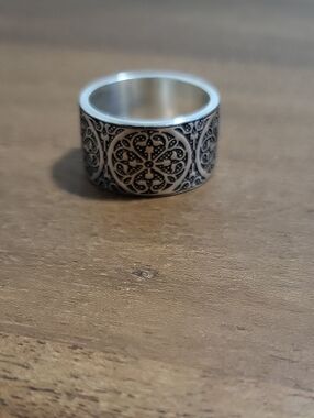 Brighton Ferrara Ring